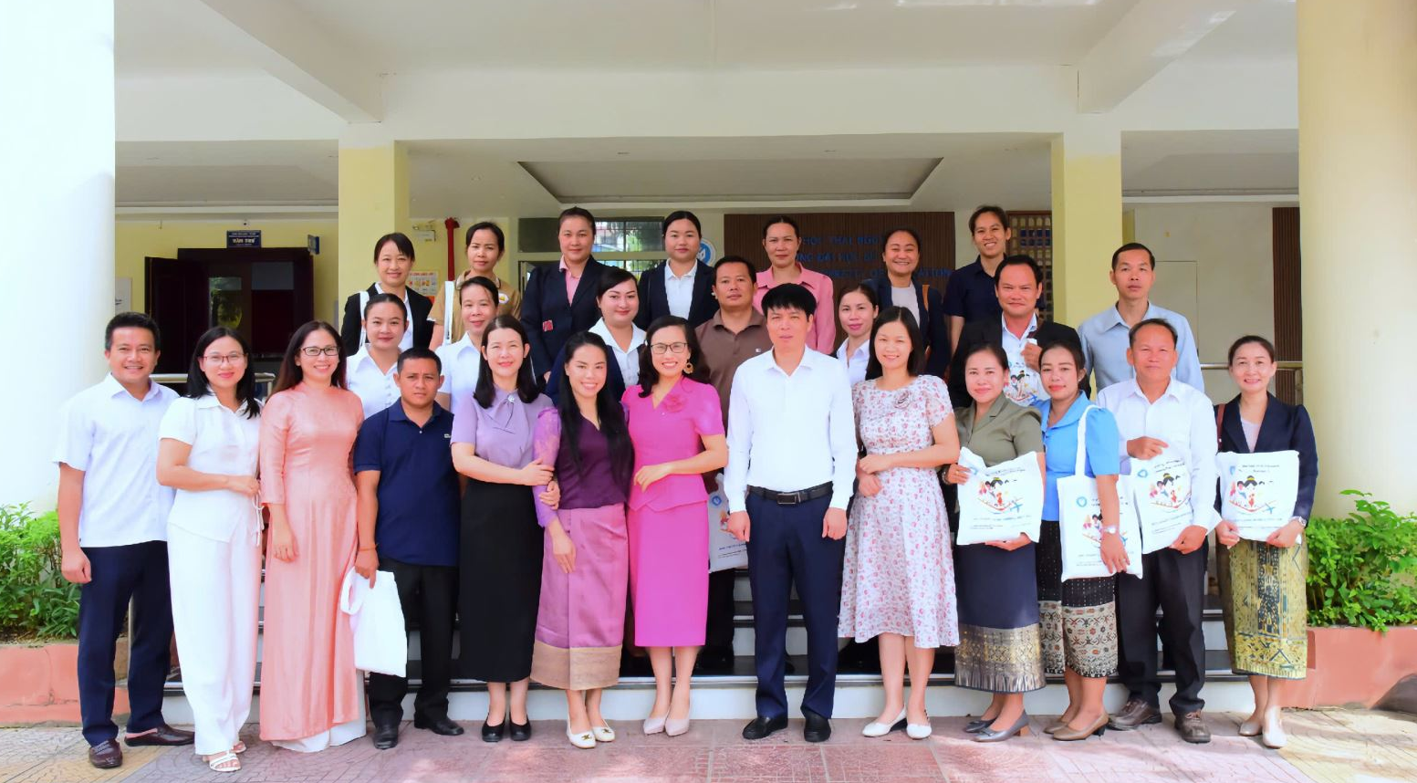 Trường Đại học Sư phạm - Đại học Thái Nguyên khai giảng Khóa bồi dưỡng nghiệp vụ Phương pháp giảng dạy tiếng Việt dành cho giảng viên, giáo viên nước CHDCND Lào năm 2026